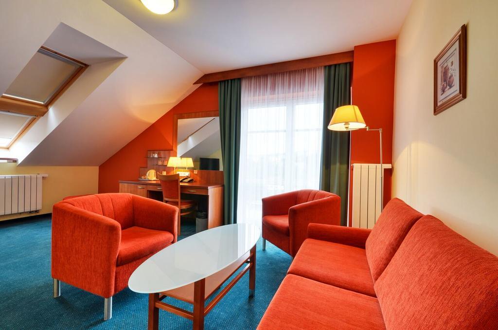 Hotel Filipinum Jablonné nad Orlicí Δωμάτιο φωτογραφία